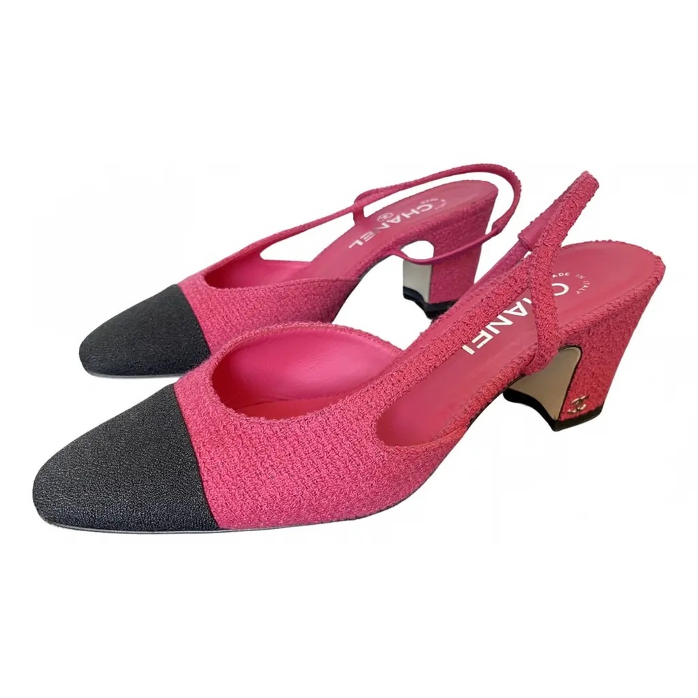 CHANEL Pink Tweed and Black Crepe Fabric Toe Cap (Like New)
